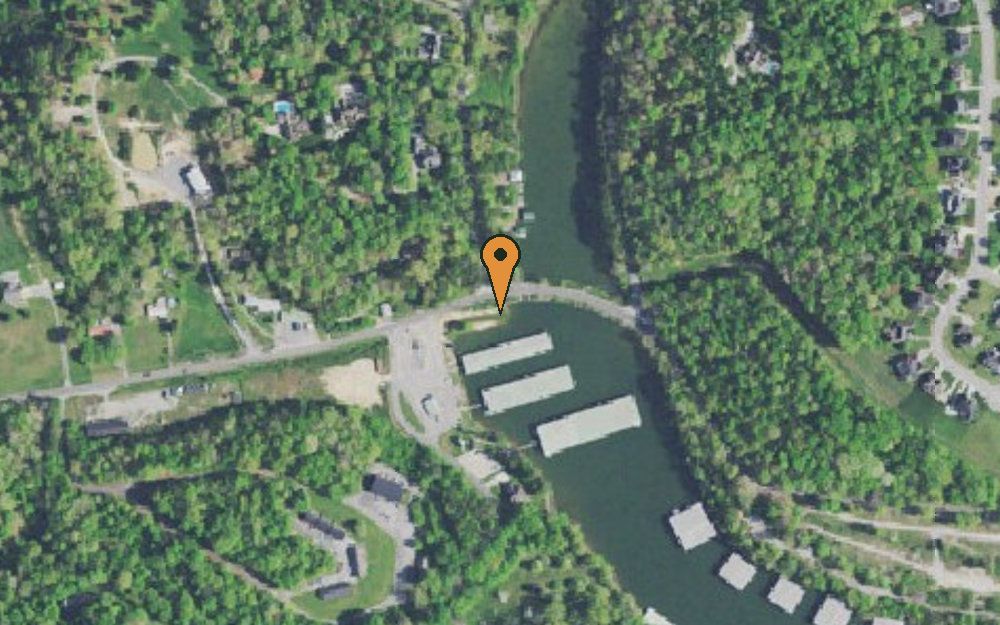 Aerial view of Lakesite Marina