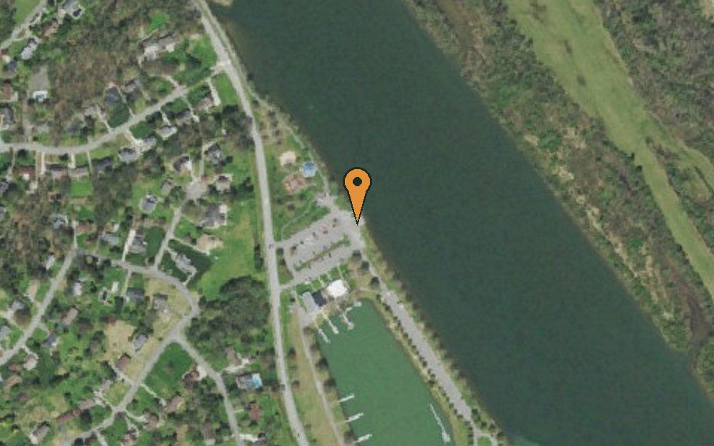 Aerial view of Oak Ridge Marina