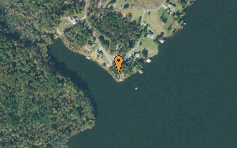Aerial view of Pine Lake Boat Launch