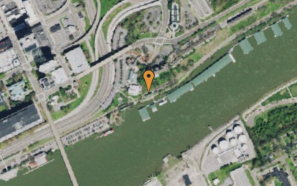 Aerial view of Volunteer Landing Marina